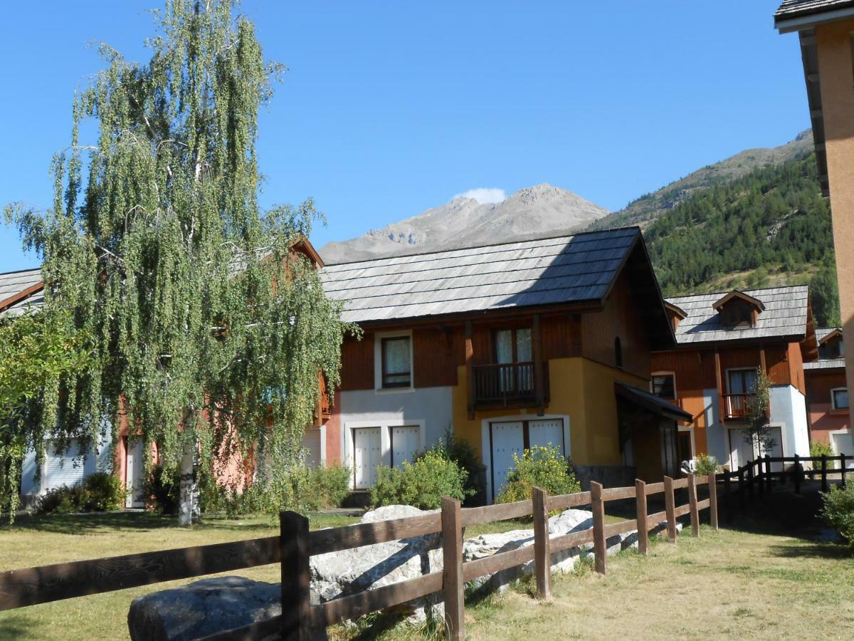 Les Chalets Du Jardin Alpin La Salle-les-Alpes Kültér fotó